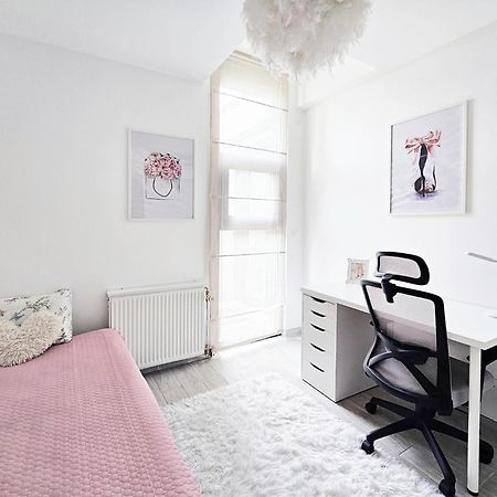 Bed & Breakfast - Entre Paris & Disneyland Apartment Roissy-en-Brie Luaran gambar